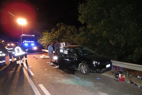 Scontro con 3 morti, l’autista della Bmw resta ai domiciliari