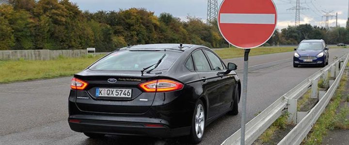 I dispositivi Ford per la sicurezza stradale